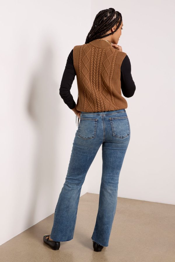 Stella Flare - Image 3