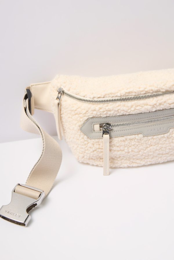 Kansa Sherpa Belt Bag - Image 2