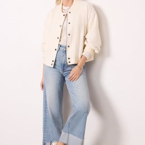 Arlo Bomber