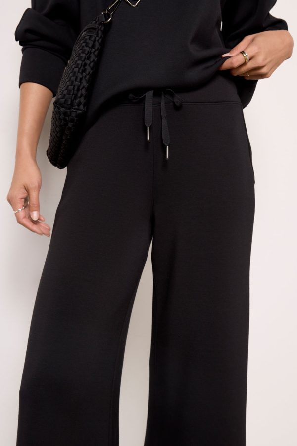 AirEssentials Wide Leg Pant - Image 2