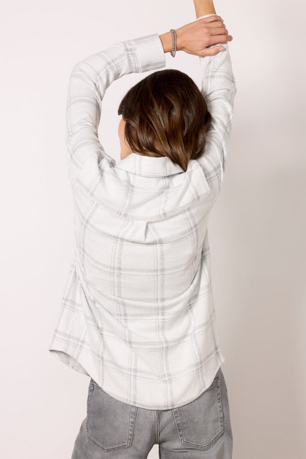 Legend Sweater Shirt - Image 4