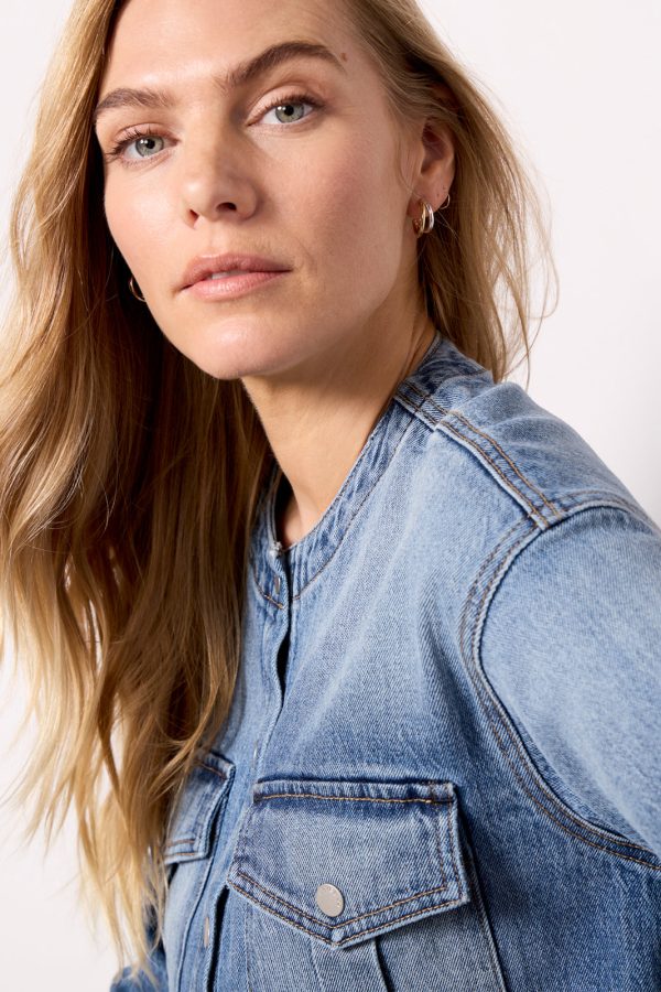 Kacey Collarless Denim Jacket - Image 2