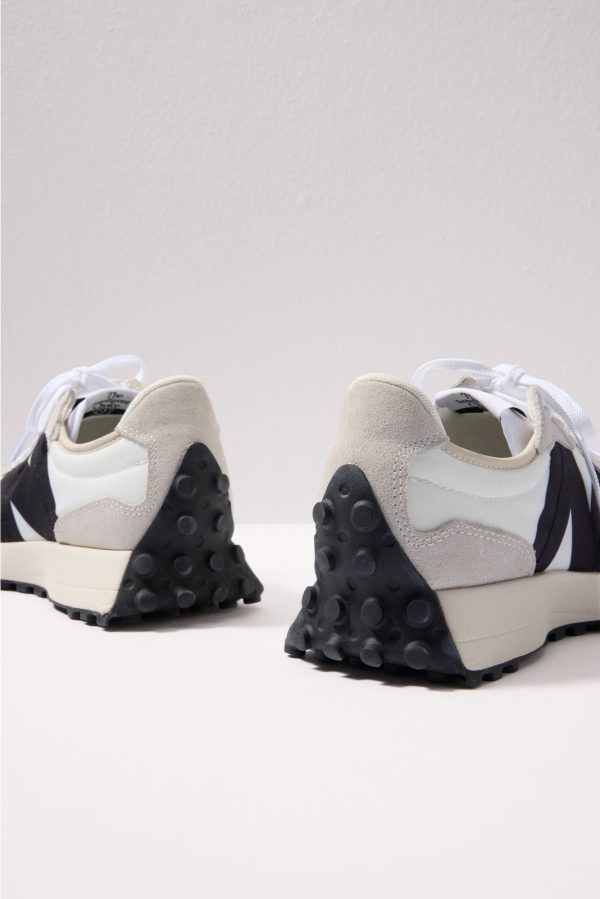 327 Sneaker - Image 3