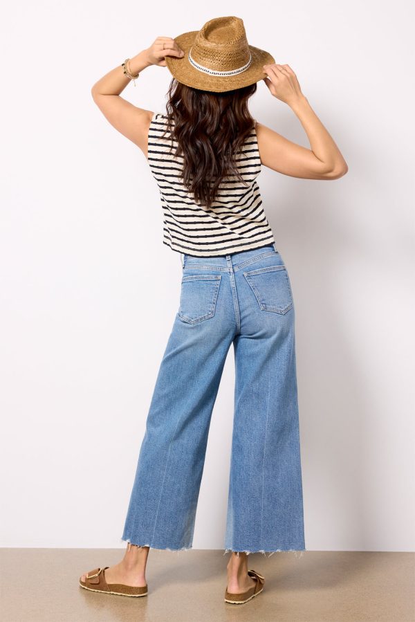 Lana Crop - Image 4