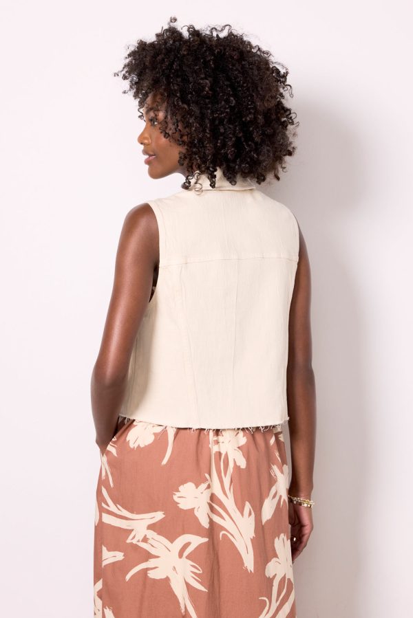 Robbie Vest - Image 4