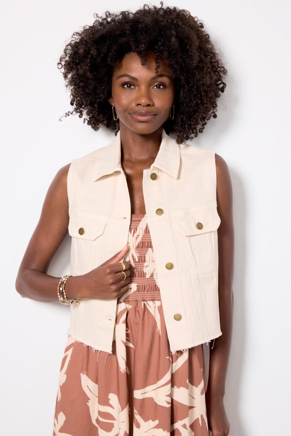 Robbie Vest - Image 5