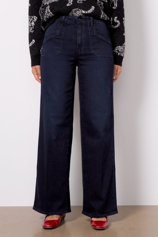 Anessa 31` w Utility Pockets - Image 6