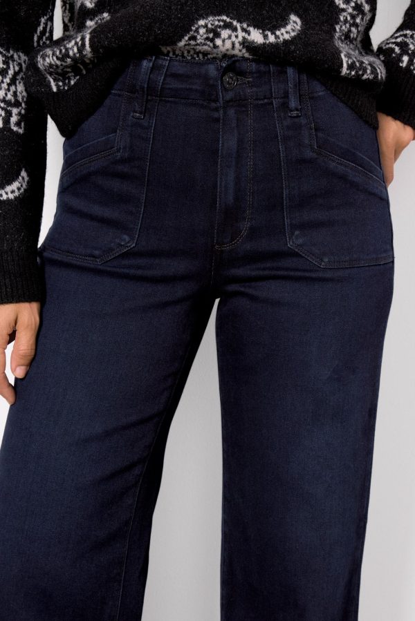 Anessa 31` w Utility Pockets - Image 2