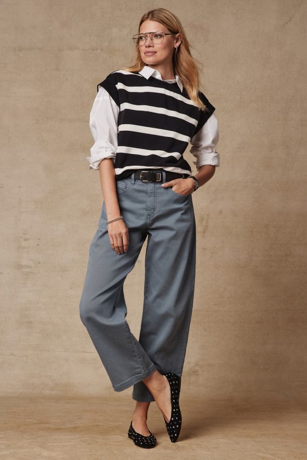 Aiden Crop Shirt - Image 8