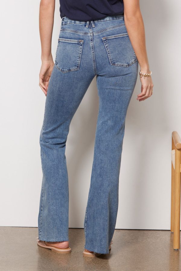 Good Legs Flare - Image 5