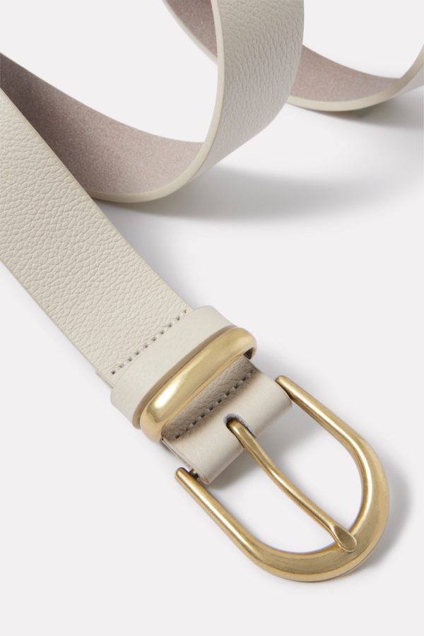 Melanie Belt - Image 2