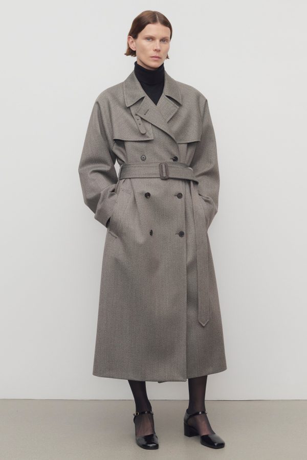 Rhydian Coat in Virgin Wool - Image 4
