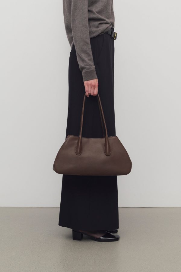 Alger Shoulder Bag in Leather - Image 4